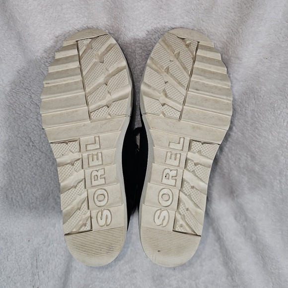 Sorel Boots - Picture 10 of 13
